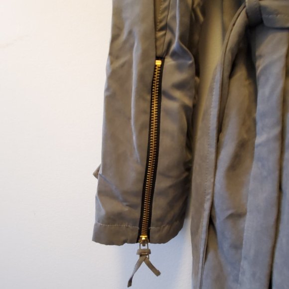 DAY Biger et Mikkelsen Brushed Twill Trench Coat. Fits XS or Small. Olive Green. - Picture 9 of 12